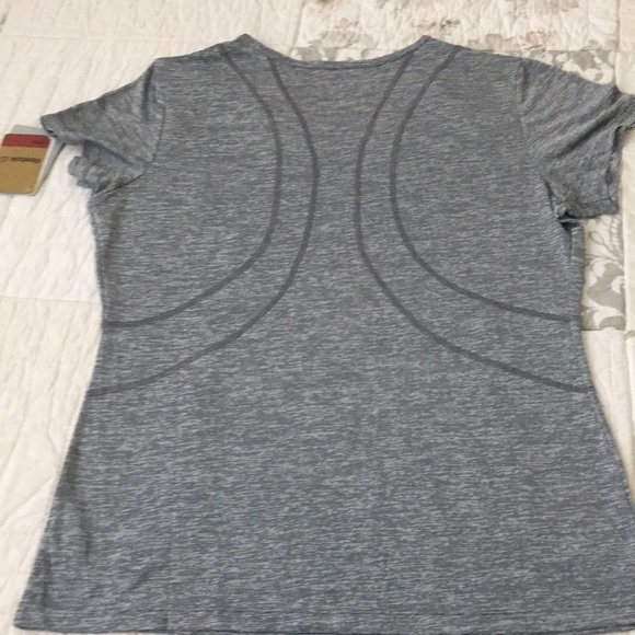 Reebok Women's Short Sleeve Slim Fit Training Tee (NWT) - Picture 2 of 8